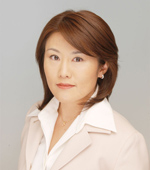 岡崎仁美編集長